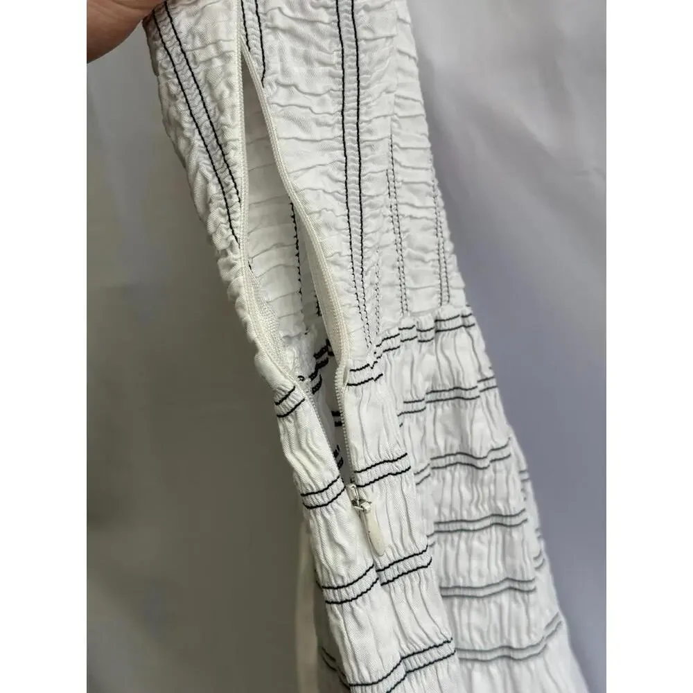 Saylor Adalene White Dress Size S with Damaged Zipper - Picture 6 of 7